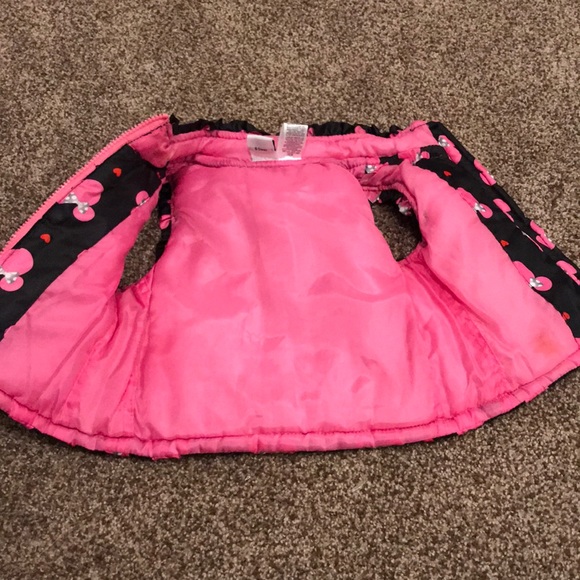 Adorable Minnie Vest - Picture 3 of 5